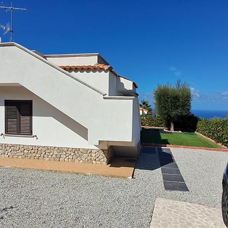 Villa NOVE - Residence dei Fiori Zambrone Esterno foto